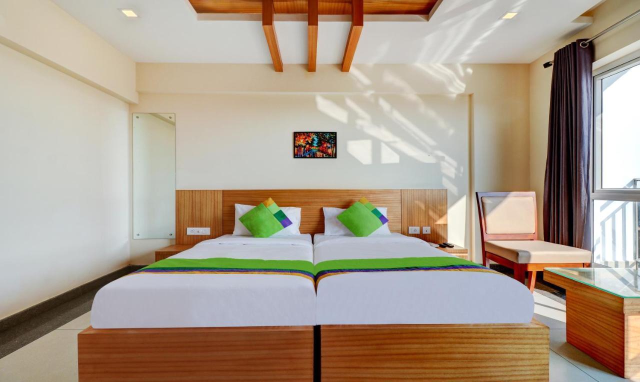 Treebo Park Hotel Thiruvananthapuram Luaran gambar